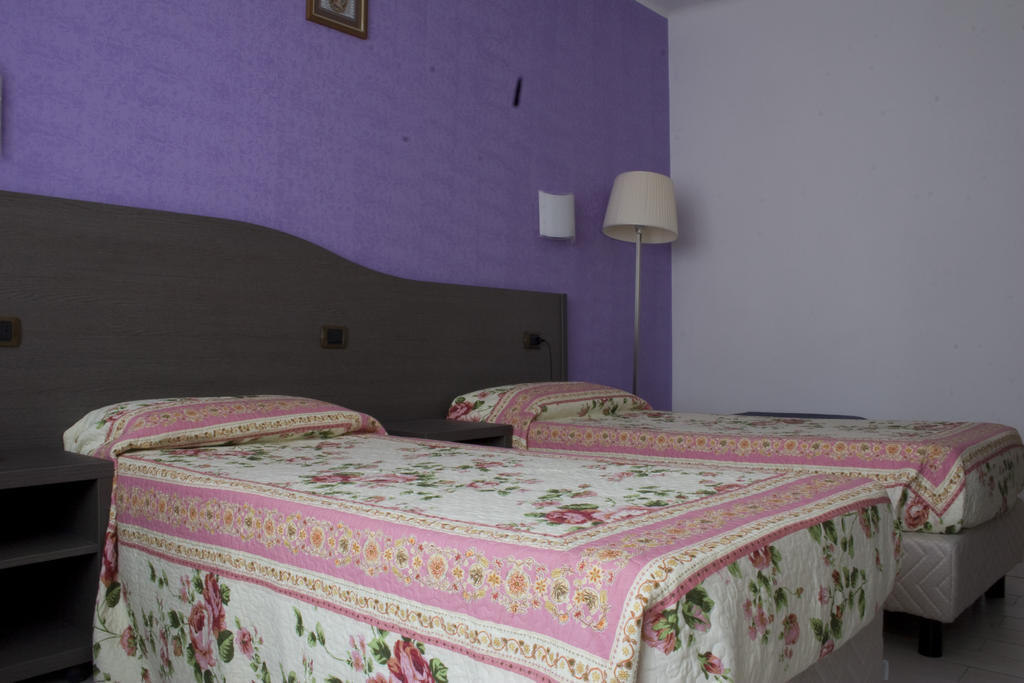 Hotel Renato Sesto San Giovanni Kültér fotó