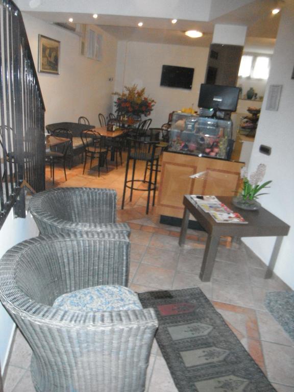 Hotel Renato Sesto San Giovanni Kültér fotó