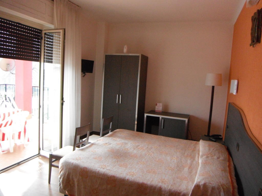 Hotel Renato Sesto San Giovanni Kültér fotó
