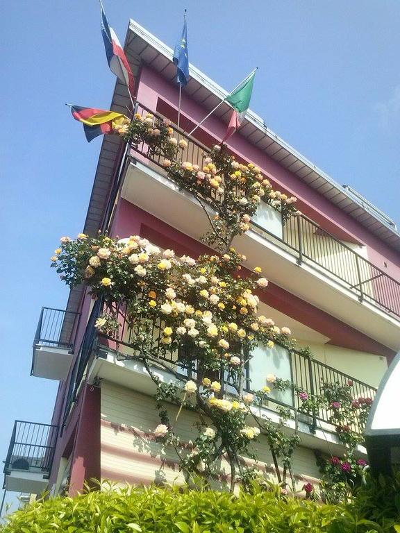 Hotel Renato Sesto San Giovanni Kültér fotó