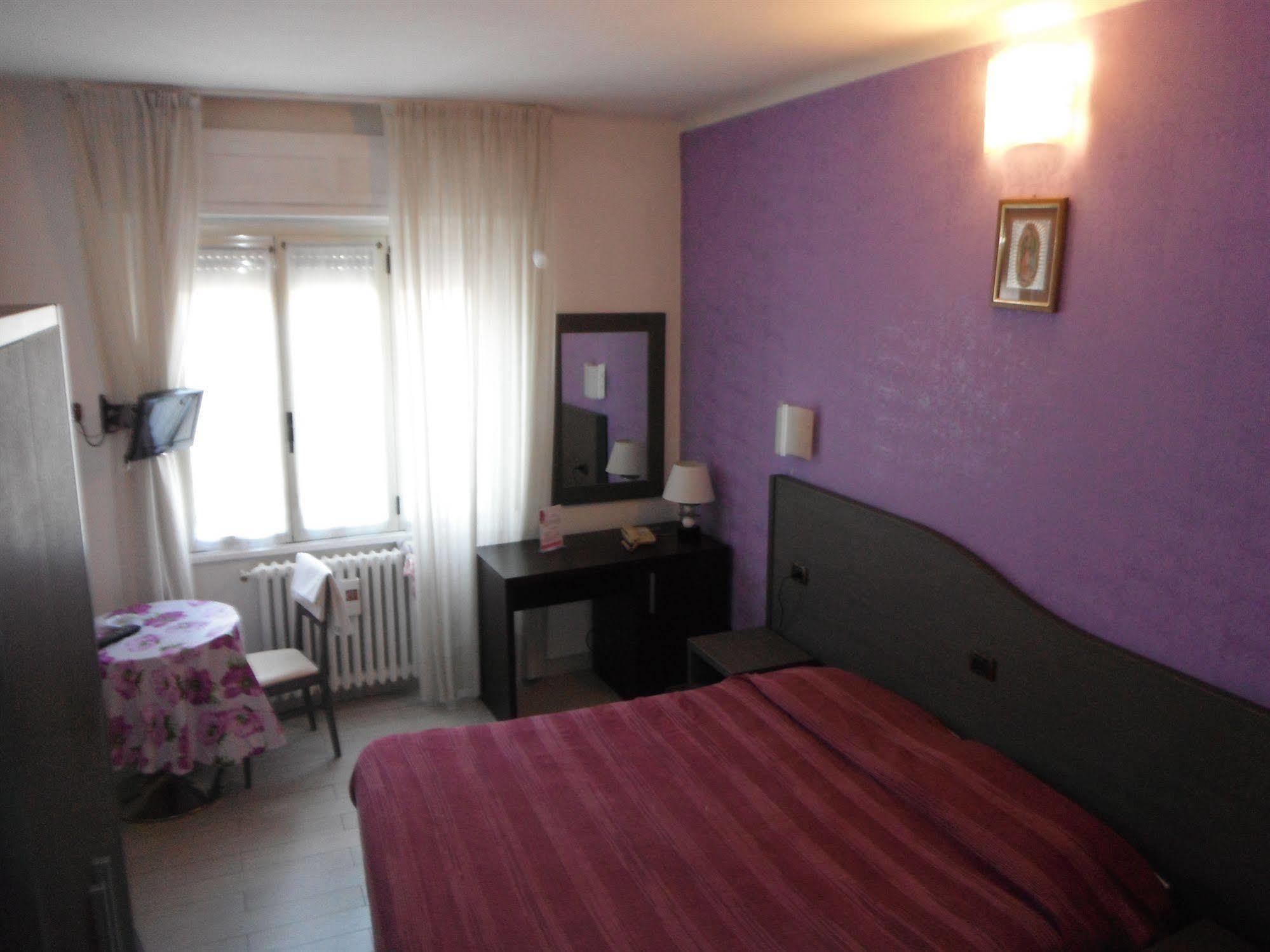 Hotel Renato Sesto San Giovanni Kültér fotó