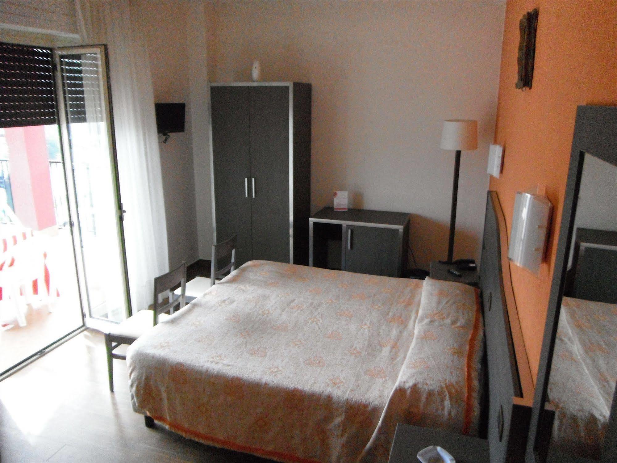 Hotel Renato Sesto San Giovanni Kültér fotó