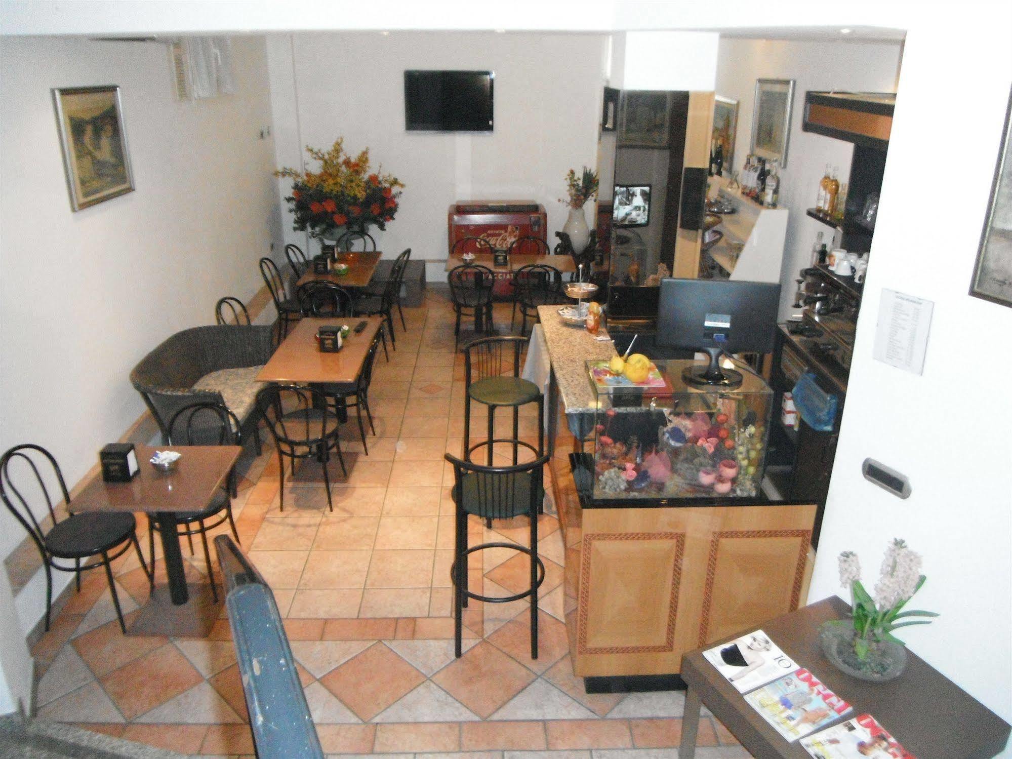 Hotel Renato Sesto San Giovanni Kültér fotó